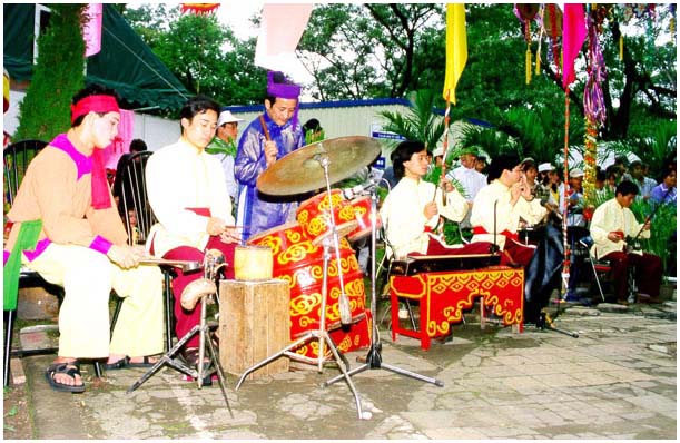 CheoDannhac1.jpg (87360 bytes)
